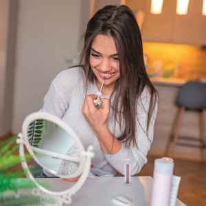 Crazy Chic állatos Raccoon Queen szájfény Clementoni